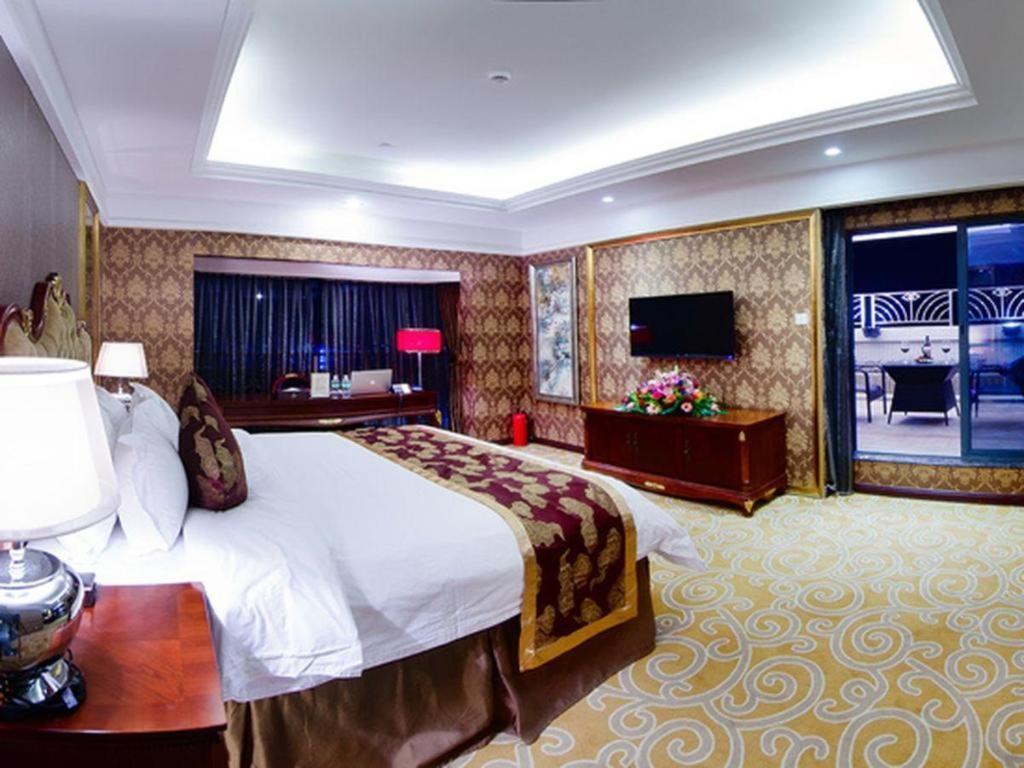 Royal Duke Cherrabah Hotel Zhongshan Чжуншань Экстерьер фото